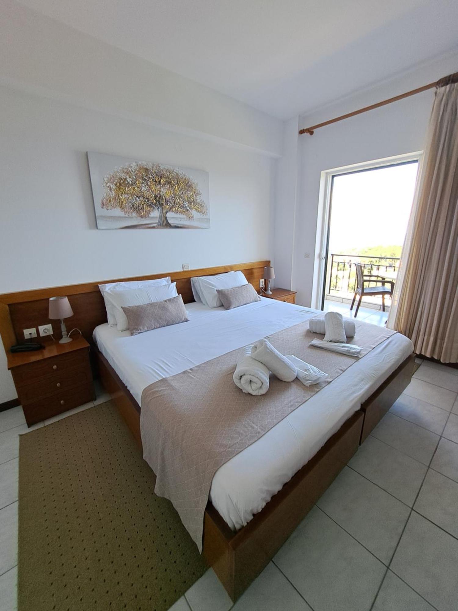 75 Steps Apartments Mesongi Ngoại thất bức ảnh